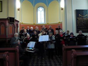 Viktoria-Chor-Advent-2017-Calenberge-1-300.jpg